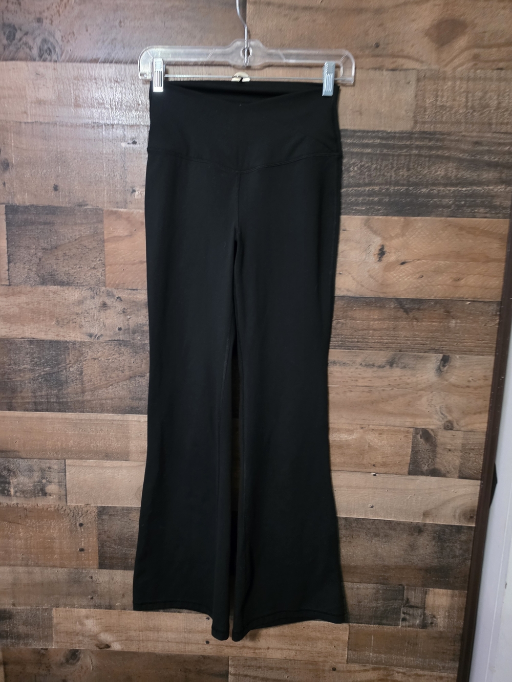 Yogalicious Lux Women'Small Flare Pants Black Small Like New